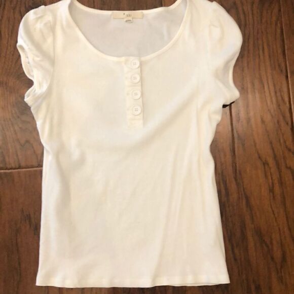 COPY - White forever 21 top with buttons, worn on… - Picture 1 of 3